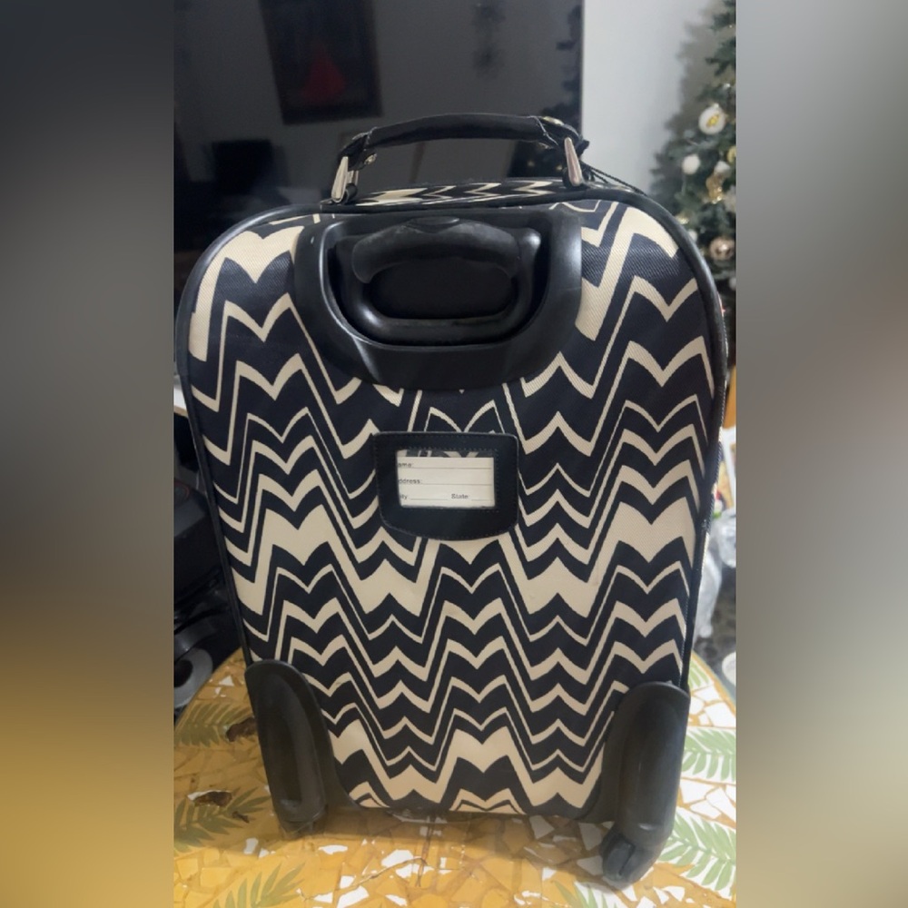 Missoni Carry On Spinner 22"